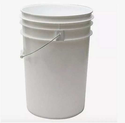 Balde Blanco Liso 20 Litros Con Tapa, Con Mango, Sin Olor