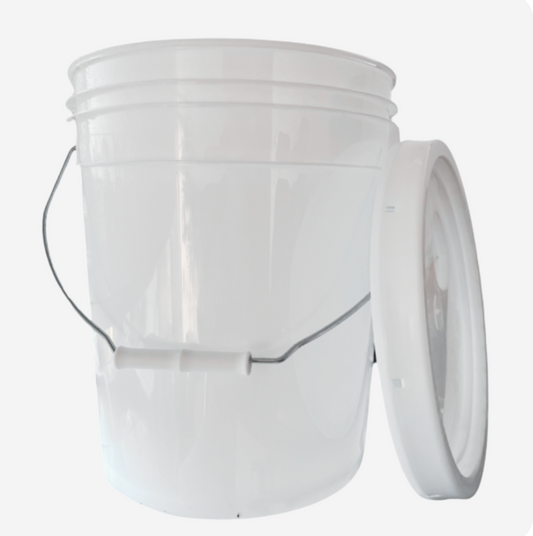 Balde 10 Litros Con tapa Apilable Grado Alimenticio